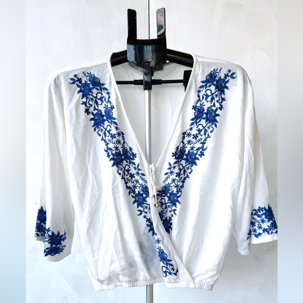 White Blouse with Blue Floral Embroidery V-Neck
